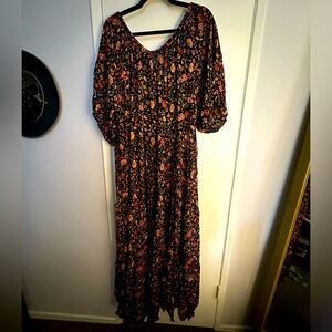 Floral Black Maxi Dress with Puff Sleeves